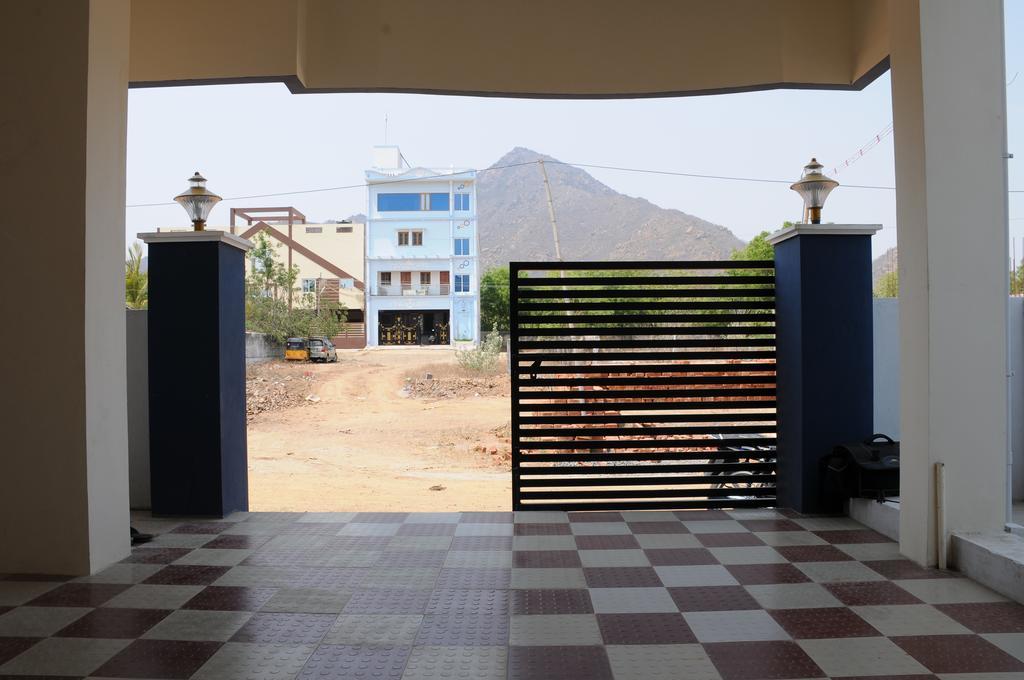Bharathi Guest House Tiruvannāmalai Exterior foto