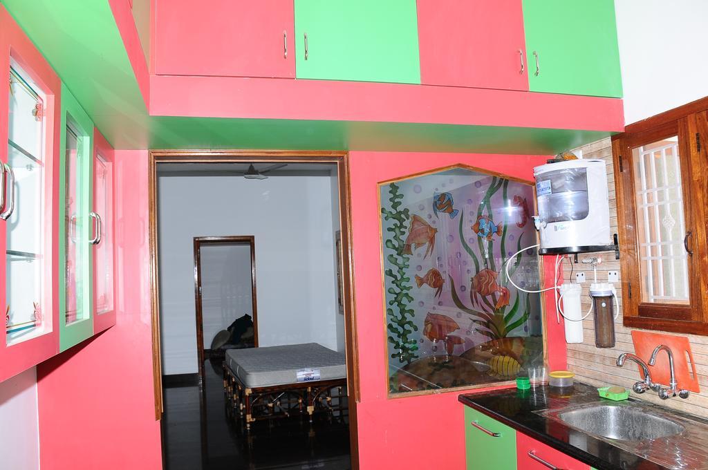 Bharathi Guest House Tiruvannāmalai Exterior foto