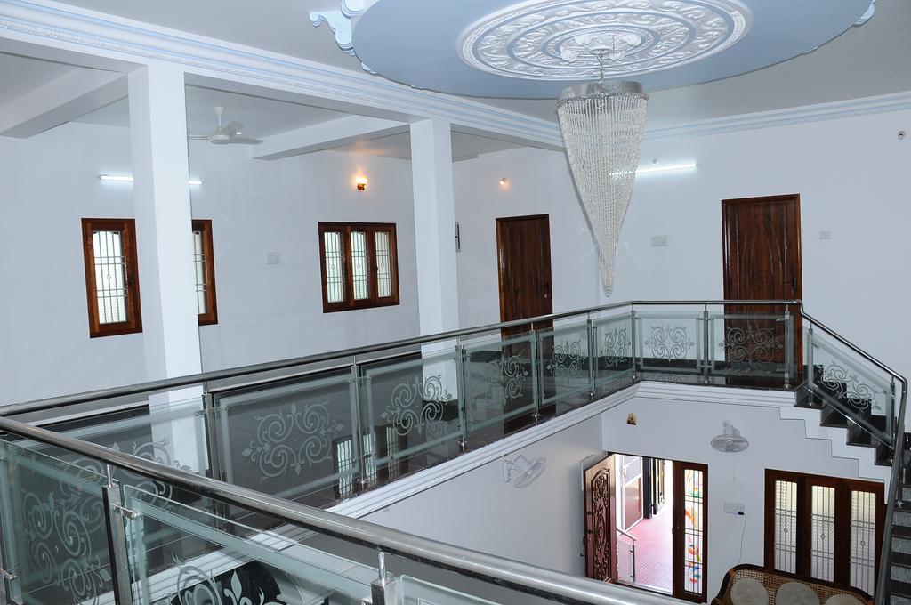 Bharathi Guest House Tiruvannāmalai Exterior foto